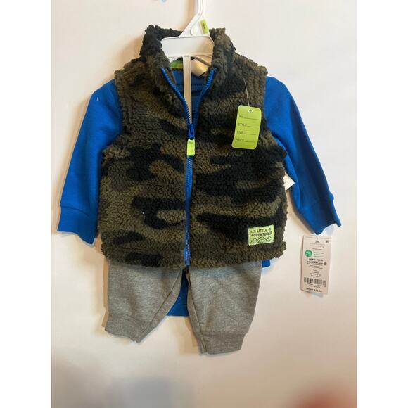 Carter's 3-piece set size 3 months long sleeve onesie, vest, and jogging pants - Picture 1 of 1